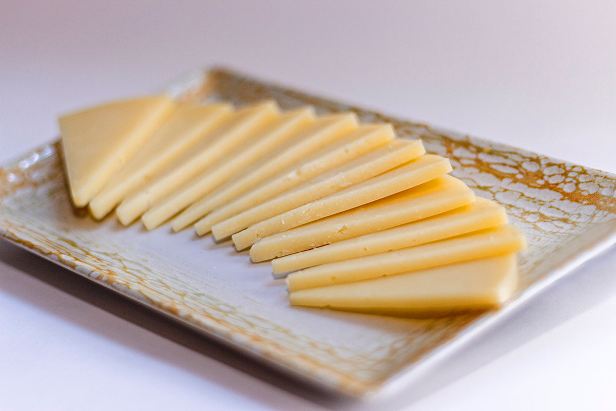 Queso Curado de Leche Cruda de Oveja - Cuña 300gr